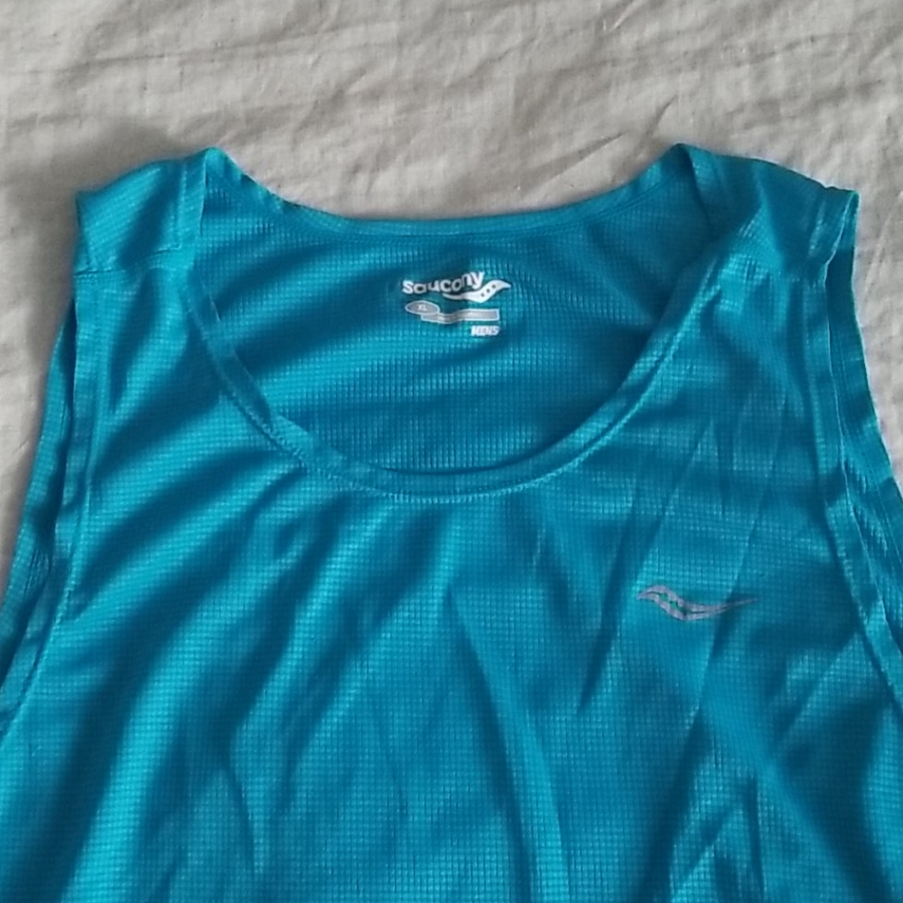 Men's XL Saucony Run Dry Tank Top